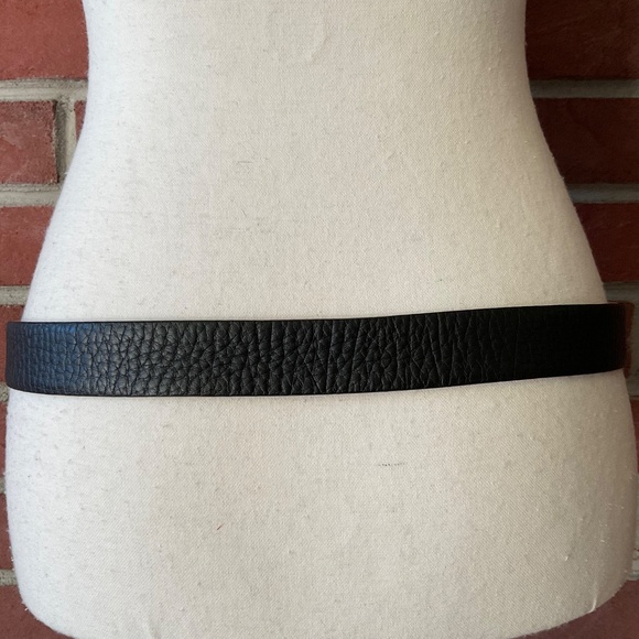 Dolce & Gabbana Black Leather Silver Metal Logo Buckle Belt size 85 cm/34 in main image 4